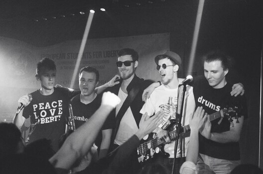 04_01_czas_lajna.jpg 04_01_czas_lajna.jpg