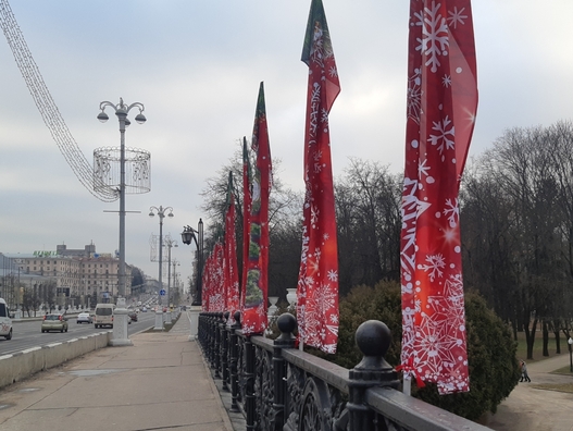 070749.jpg 070749.jpg