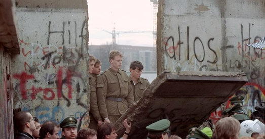 Не гуляйце з мігрантамі!