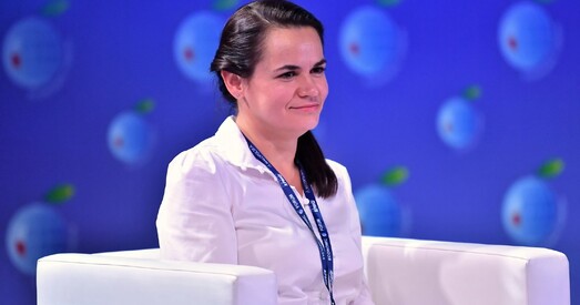 Кіраўнікі МЗС ЕС абмяркуюць санкцыі супраць Мінска і сустрэнуцца са Святланай Ціханоўскай