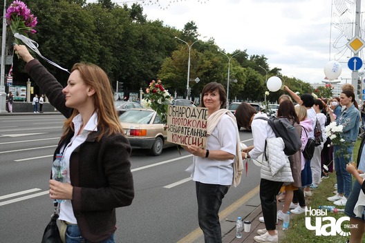 1/11 117716837_2730115320598249_8416423199470598238_n_logo.jpg