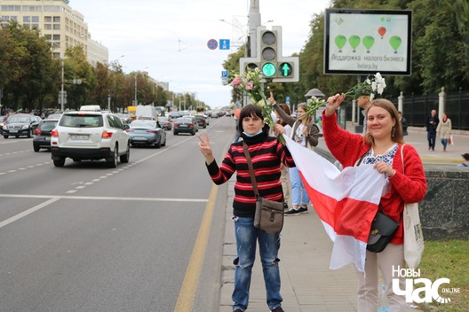 6/11 117769375_2613313082265338_4382877932368658085_n_logo.jpg