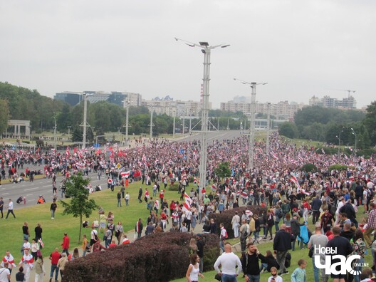 2/4 118241115_3374104622685765_3231929685227636030_n_logo.jpg