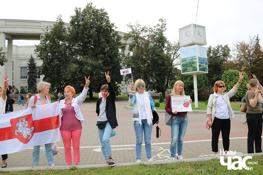 4/6 118349932_374759103541380_1293523631233123492_n_logo.jpg