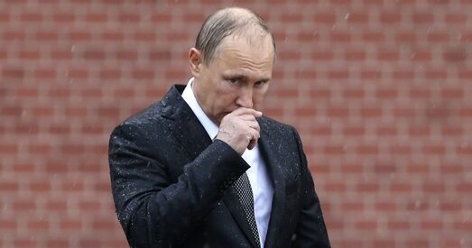 Новы выклік Пуціну: муніцыпальныя дэпутаты Расіі заклікаюць вызваліць яго з пасады прэзідэнта