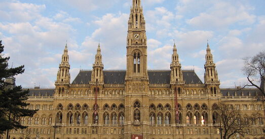 Аўстрыя. Разбурыць гаўбец Гітлера