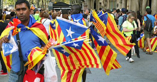 100-тысячная маніфестацыя ў Барселоне