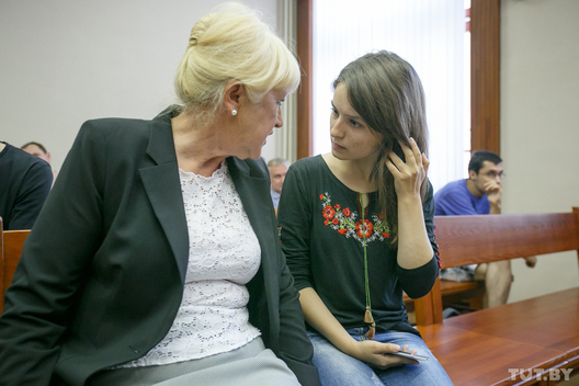 Ганна Бахціна і Вікторыя Пальчыс, жонка Эдуарда Пальчыса Ганна Бахціна і Вікторыя Пальчыс, жонка Эдуарда Пальчыса