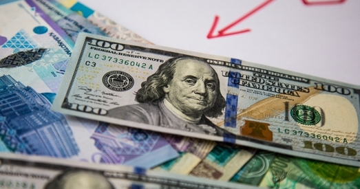 Валютная выручка Беларусі скарацілася да мінімуму з 2010 года