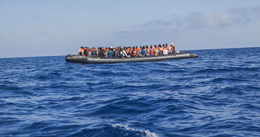 Лодка з 70 нелегальнымі мігрантамі знікла ў Міжземным моры — няўрадавая арганізацыя