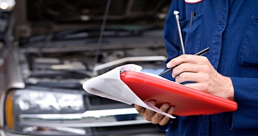 Мінтранс лічыць неабходным адвязаць выплату дарожнага збору ад тэхагляду