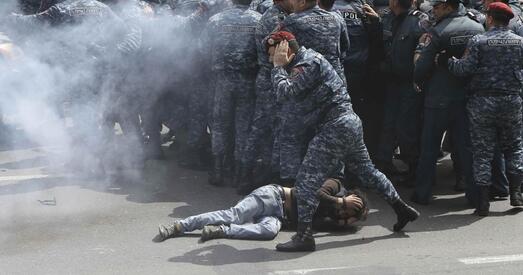 Армянскі Майдан: погляд з Баку