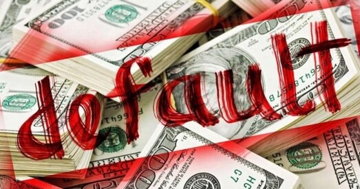 Лукашэнка штурхае краіну да дэфолту