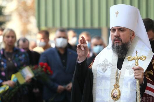 Мітрапаліт ПЦУ Епіфаній заклікаў не праводзіць набажэнствы ноччу на Вялікдзень і не збірацца ў храмах Фота УНІАН Мітрапаліт ПЦУ Епіфаній заклікаў не праводзіць набажэнствы ноччу на Вялікдзень і не збірацца ў храмах Фота УНІАН