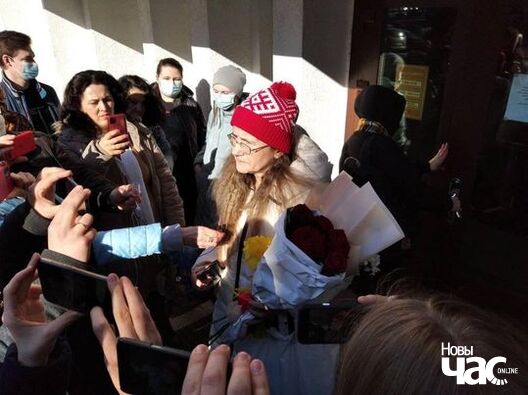 1/16 165211873_898072250752761_6917623371383287158_n_logo.jpg