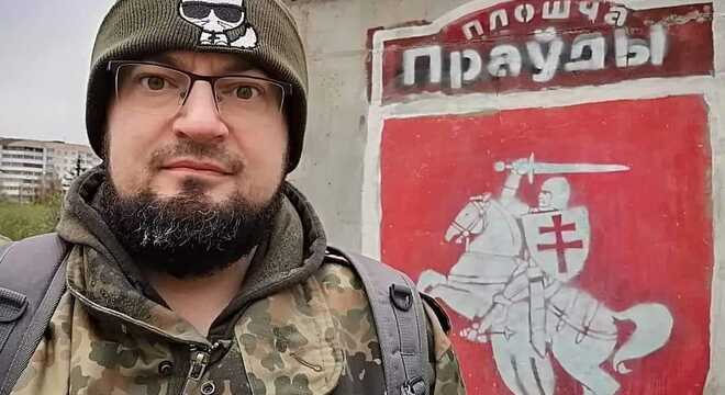 Сілавікі прыйшлі з ператрусам да салігорскага актывіста Паўла Батуева Сілавікі прыйшлі з ператрусам да салігорскага актывіста Паўла Батуева