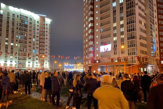 16_koncert_na_balkone__razbitae_serdca_pacana.jpg 16_koncert_na_balkone__razbitae_serdca_pacana.jpg