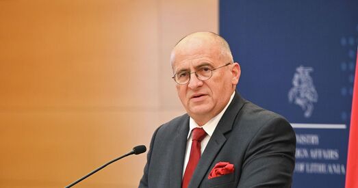 Збігнеў Раў заклікаў адключыць ад SWIFT ўсе банкі Расіі і Беларусі