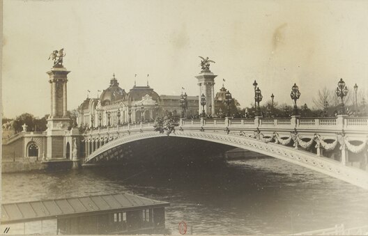 Парыж. Мост Аляксандра ІІІ. Фота wikipedia.org Парыж. Мост Аляксандра ІІІ. Фота wikipedia.org