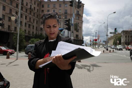 Айша Юнг Айша Юнг