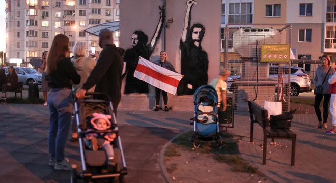 Чат з малінавым варэннем — мадэль дэмакратыі ў нашым цэнтры Еўропы Чат з малінавым варэннем — мадэль дэмакратыі ў нашым цэнтры Еўропы