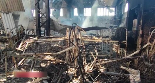 1_42_1.jpg 1_42_1.jpg