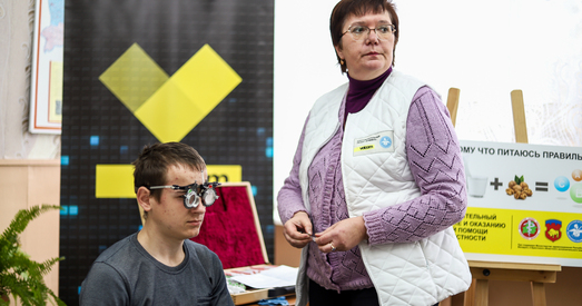 «Я бачу!» Як школьнікаў вучаць перамагаць захворванні зроку