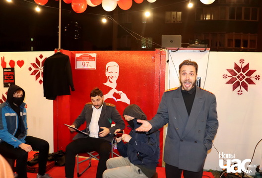 3/4 1_ploszcza_peremen_fota_aleha_hruszeckaha_novy_czas__13__logo.jpg