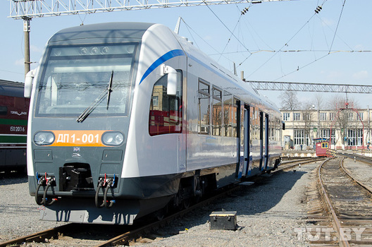 20120412_1507_odnovagonnaya_elektrichka.jpg 20120412_1507_odnovagonnaya_elektrichka.jpg