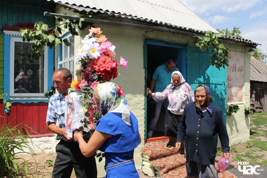 14/16 2016_06_20_navinki_sviacza_img_4344_logo_1.jpg