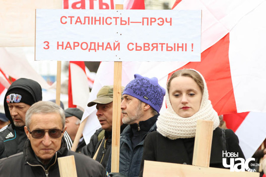 12/32 20181028_img_5755_logo.jpg