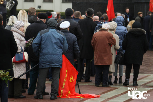 24/27 20181107_img_6776_logo.jpg