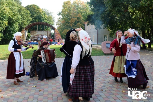 6/9 2018_09_23_bahacz_u_dukory_a._ljaszkevicz_0075_logo.jpg