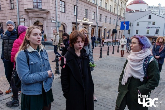 4/8 2019_03_25_z._dzmitryeu_001_logo.jpg