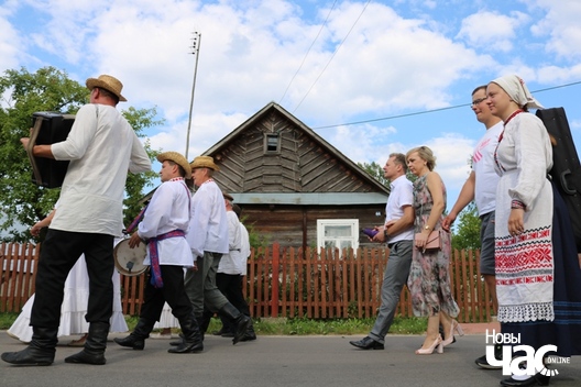 15/31 2019_07_26_28_olen_a._ljaszkevicz_img_2163_logo.jpg