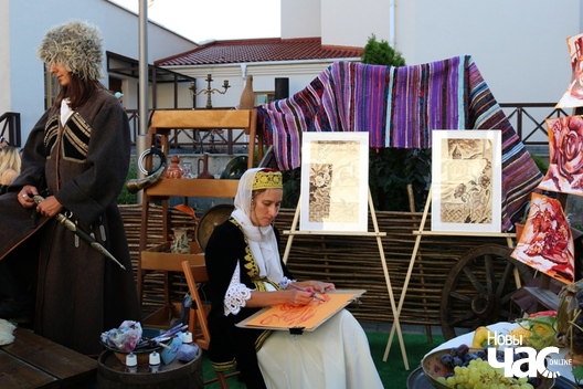 1/19 2019_08_24_tbilisoba_a._ljaszkevicz_079_logo.jpg