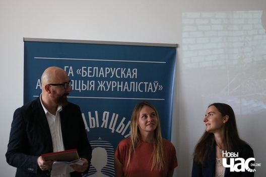 Ірына Арахоўская і Наста Рэзнікава Ірына Арахоўская і Наста Рэзнікава