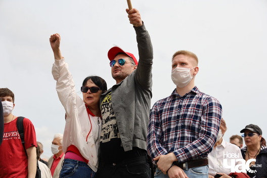 15/20 20200607125542_img_0980_logo.jpg