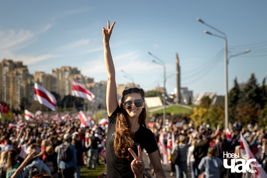 8/8 20200920_arakhouskaya_marsh_1_logo.jpg