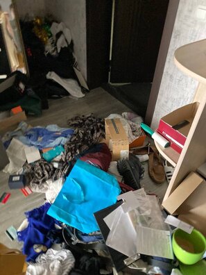 2/4 2021_06_10165359_ebi0r.jpg