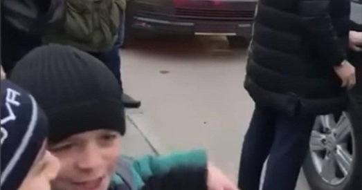 «З’язжай адсюль!»: дагестанскія школьнікі «зафукалі» Пуціна