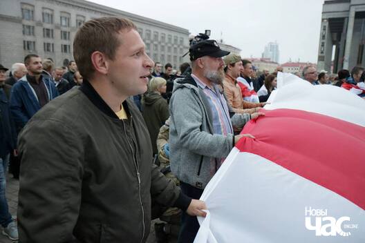 10/10 21533843_10214081513253320_104058986_o_logo.jpg