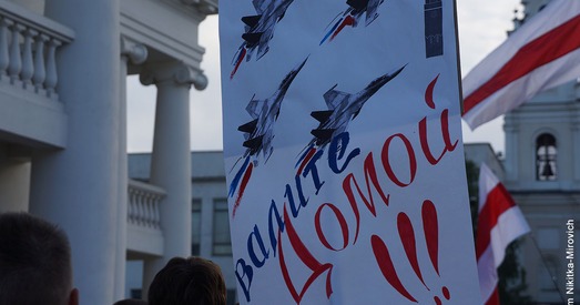 На волю выходзяць затрыманыя на антываенных акцыях