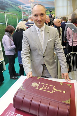 12/20 22_18_logo.jpg