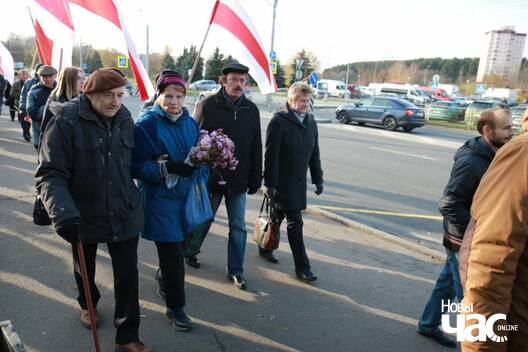 11/25 23313342_10214558504337799_1690212376_o_logo.jpg