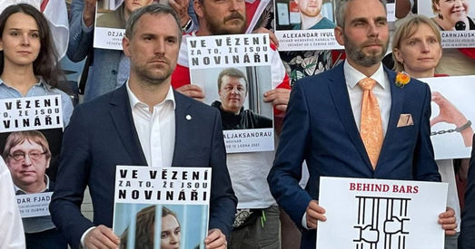 Мэр Прагі выступіў на акцыі салідарнасці з беларускімі журналістамі і адаслаў ліст зняволенай журналістцы Кацярыне Андрэевай