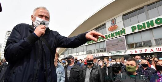 Мікалай Статкевіч выступае ў Мінску. Травень 2020-га.Фота Еўрарадыё Мікалай Статкевіч выступае ў Мінску. Травень 2020-га.Фота Еўрарадыё