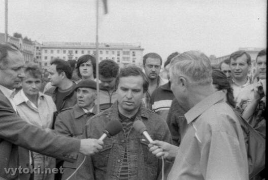 Сяргей Антончык падчас жнівеньскіх падзей 1991 года Сяргей Антончык падчас жнівеньскіх падзей 1991 года