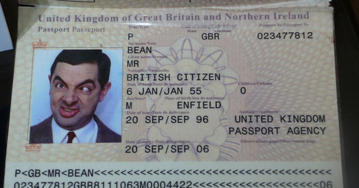 «...Дастае дакумент, падобны да пашпарта» — вясёлыя выбары ў Мікашэвічах