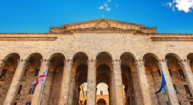 Парламент Грузіі прыняў рэзалюцыю ў падтрымку Украіны. Але апазіцыя галасаваць адмовілася Парламент Грузіі прыняў рэзалюцыю ў падтрымку Украіны. Але апазіцыя галасаваць адмовілася